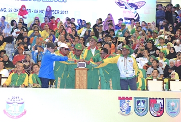 Porprov IX Riau Resmi Ditutup